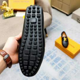 Picture of Louis Vuitton Shoes _SKULVsz38-45mnf030611945